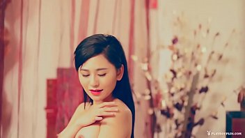 >หนังโป๊ Wu Muxi นางแบบจีนสุดเอ๊กส์เพลย์บอย ถ่ายนู้ดโป๊แก้ผ้าครั้งแรกก็ปังซะแล้ว หุ่นเป๊ะ หัวนมสวยสีชมพู งานดีเกรดxxxยูพอร์นถึงกับจองตัวได้เลย
