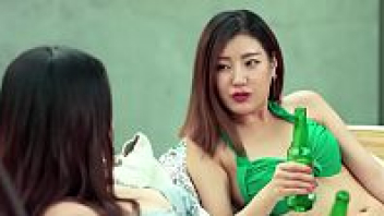 >ดูหนัง18+ชั่วโมงเสียว The First Time (2018) เวอร์ชั่นเกาหลีเรทโป๊ xxxx นางเอกสาวสวยยอมถูกเย็ดหีครั้งแรกฟรีกับชายแปลกหน้าที่เจอกันวันเดียว