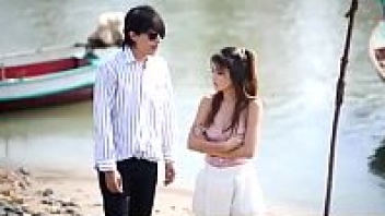 >ดูหนังเอ็กซ์ไทย xxxx แอบเย็ดหีนอกสถานที่กับนางเอกโป้อาร์ไทย “เชอรี่ สามโคก” ชวนกันมาเย็ดริมชายหาด เอากันบนพื้นทรายแบบไม่กลัวบาดหี