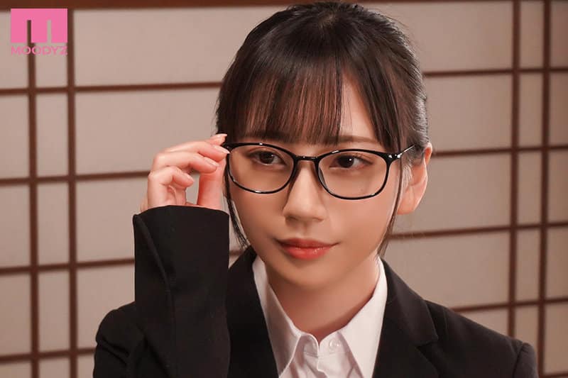 >MIDE-970 [ซับไทยลดเซ็น] เย็ดสาวแว่นสายรุกสุดหื่น Mia Nanasawa