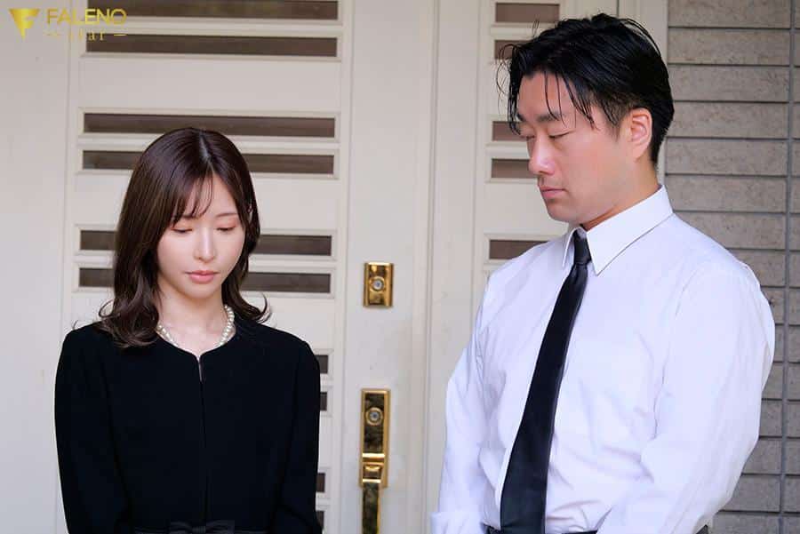 >FSDSS-738 เมียตายน้องเขยเย็ดพี่สาวคลายเศร้า Amatsuka Moe