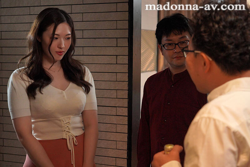 >หนังAV ปัญหาผัวเย็ดไม่มันส์รุ่นน้องควยใหญ่ทำแทน JUQ-540