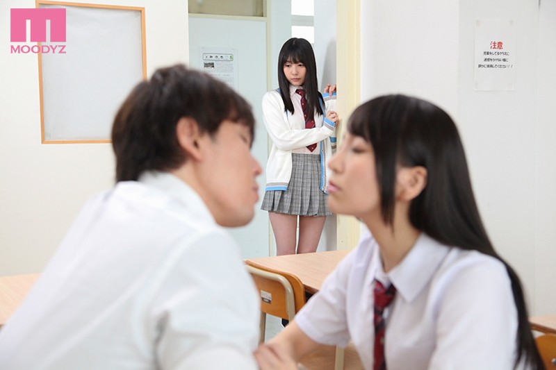 >หนังpornav เปิดซิงแตกในแฟนคาห้องเรียน MIDE-810