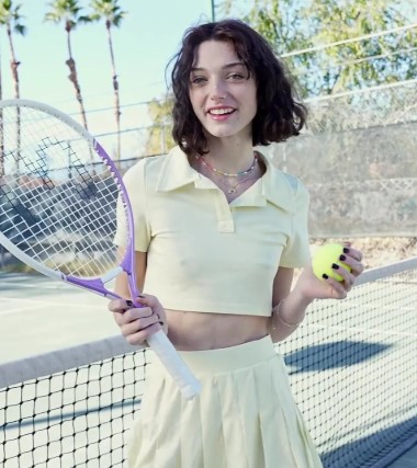 >Tennis Babe Takes Break – Shrooms Q อยากซ้อมต่อแต่ขอเซ็กซ์ก่อน